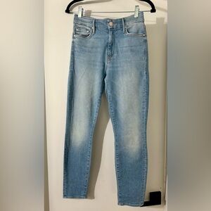Mother the Looker Crop Jean in Fresh Catch Size 27